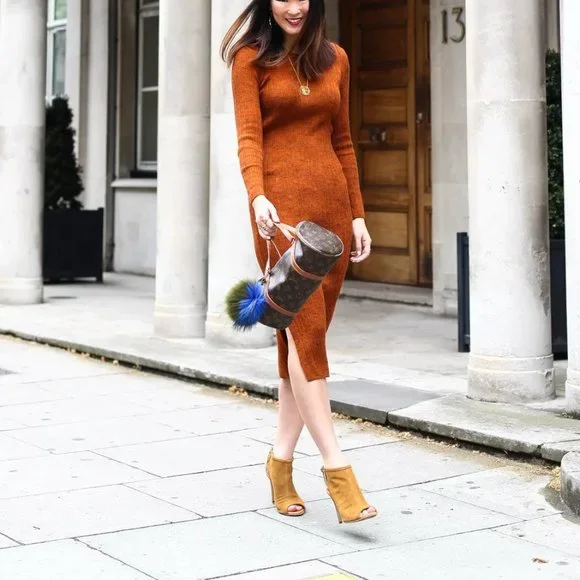 Louis Vuitton Papillon 26 Leather Logomania Bag - Picture 12 of 12